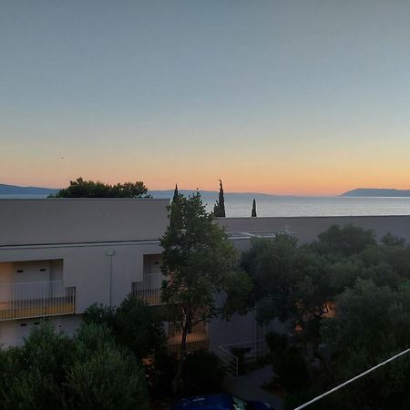 Apartman Njavro Подгора Екстериор снимка